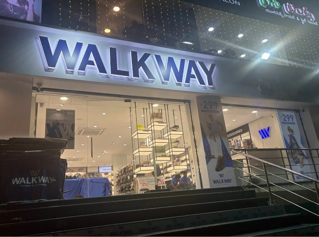 Walkway Shoes